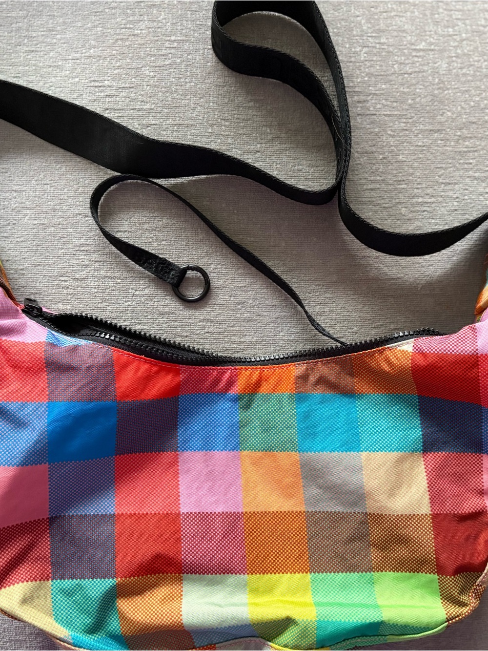 Baggu Medium Crescent Madras